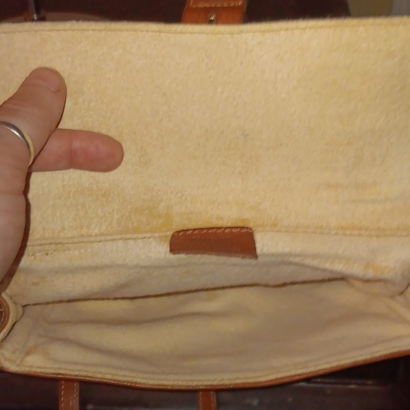 FURLA VINTAGE LEATHER CROSSBODY - Picture 8 of 10